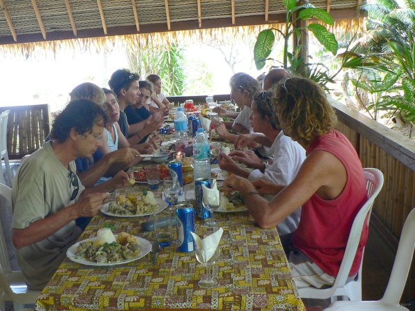 63- Chez Yvonne, le restaurant de Hatiheu 